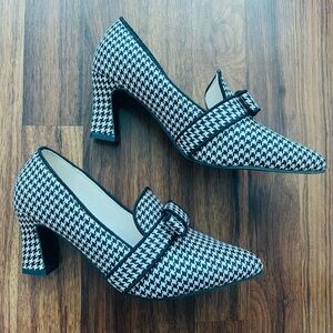 Women's Fashion Black Heels, Pointed Toe.